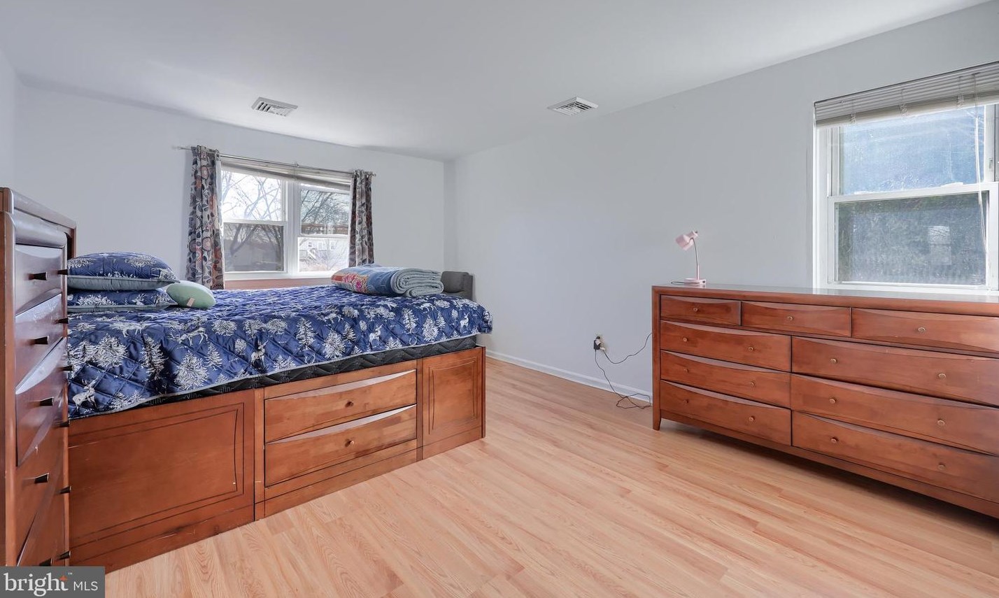 104 Armstrong Ln, Lancaster PA  17603-5972 exterior
