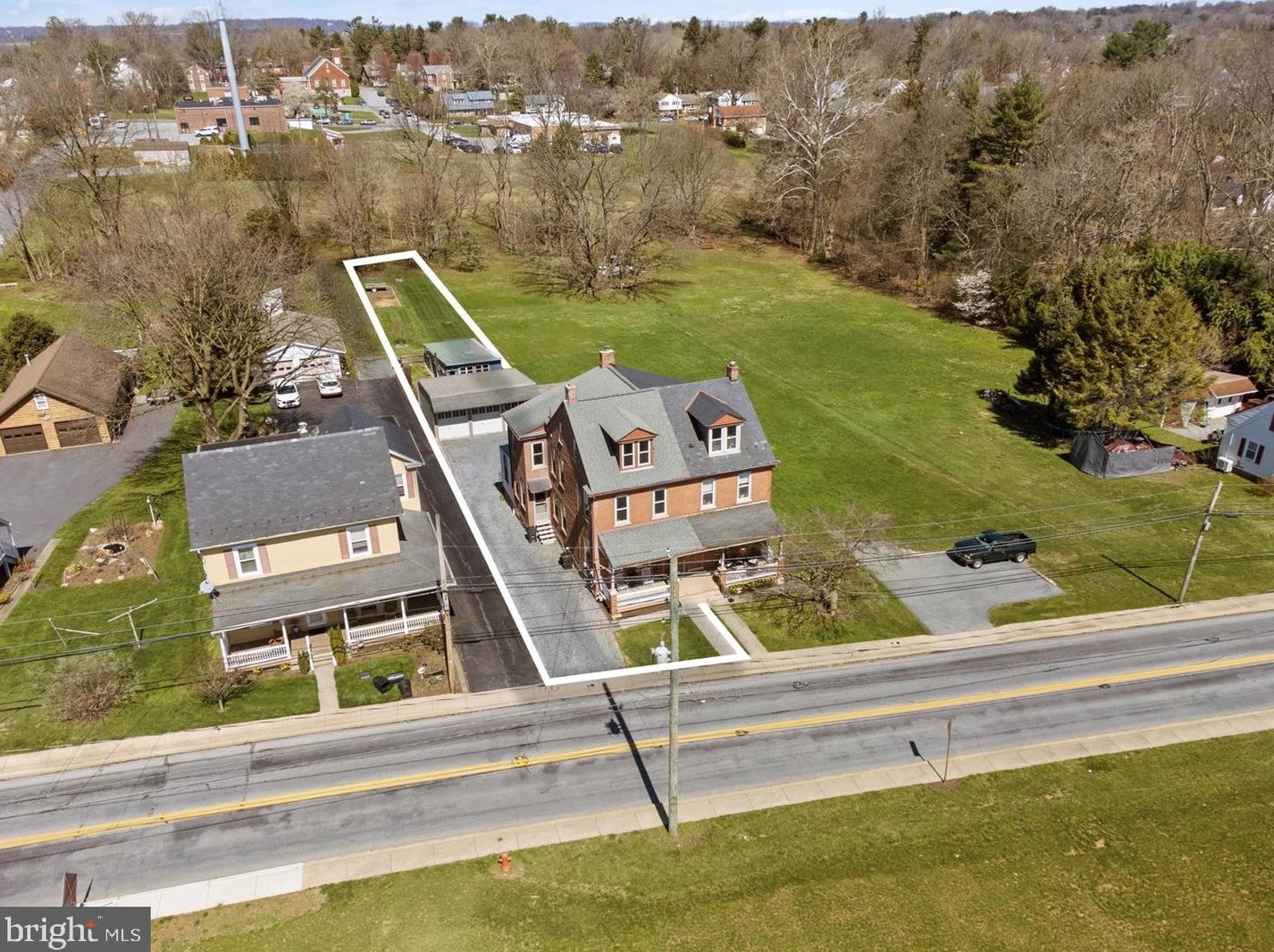 27 E Cottage Ave, Slackwater, PA 17551