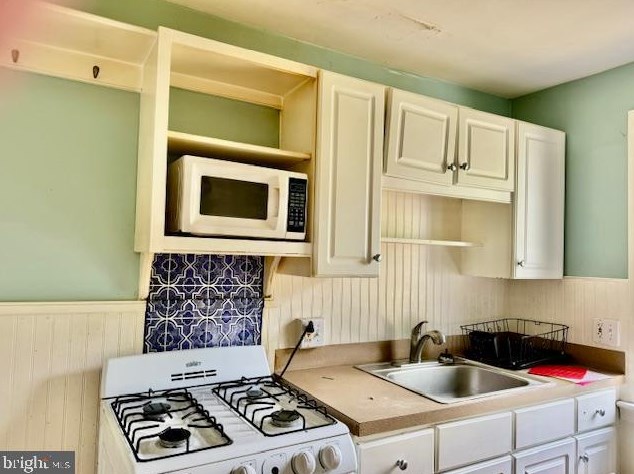 721 George St, Lancaster PA 17603-5142 exterior