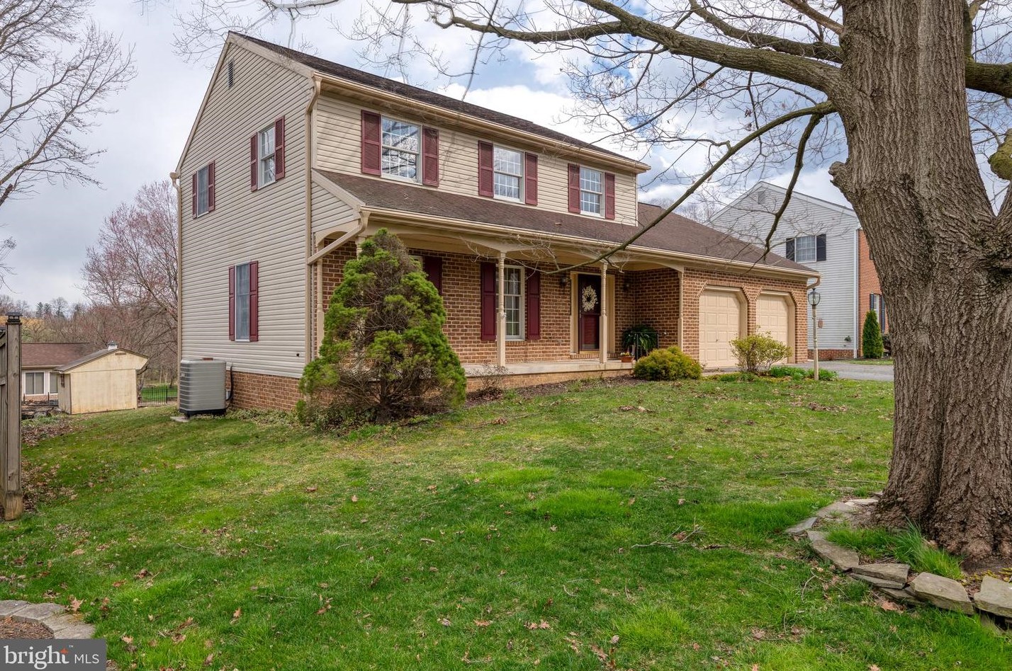 13 Strawberry Ln, Lancaster, PA 17602