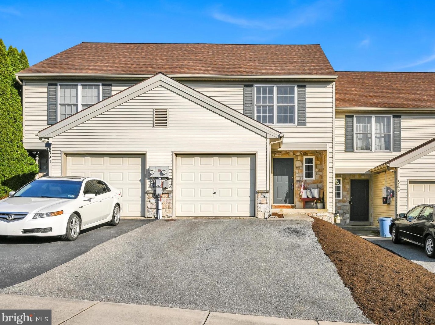 363 Wild Cherry Ln, Marietta, PA 17547
