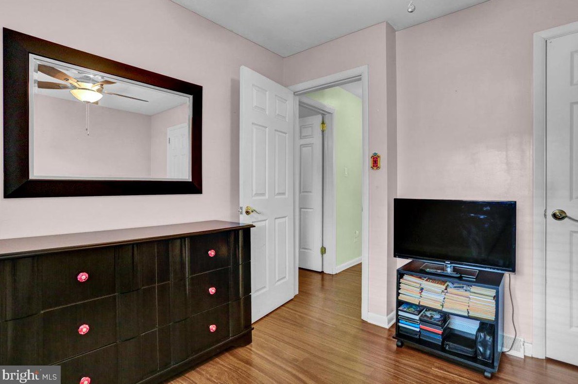 1800 Colonial Manor Dr, Lancaster PA  17603-6000 exterior