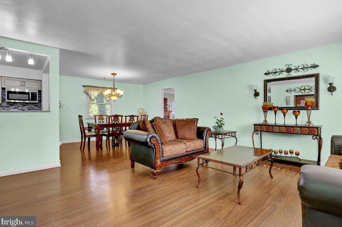 1800 Colonial Manor Dr, Lancaster PA  17603-6000 exterior