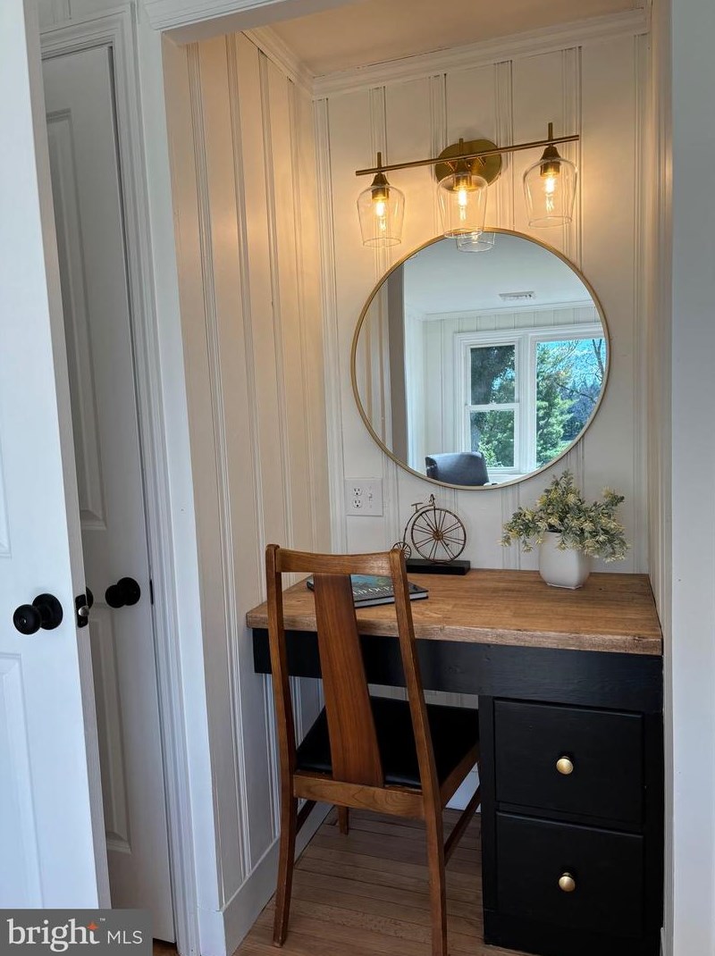 2106 Lyndell Dr, Lancaster PA  17601-5728 exterior