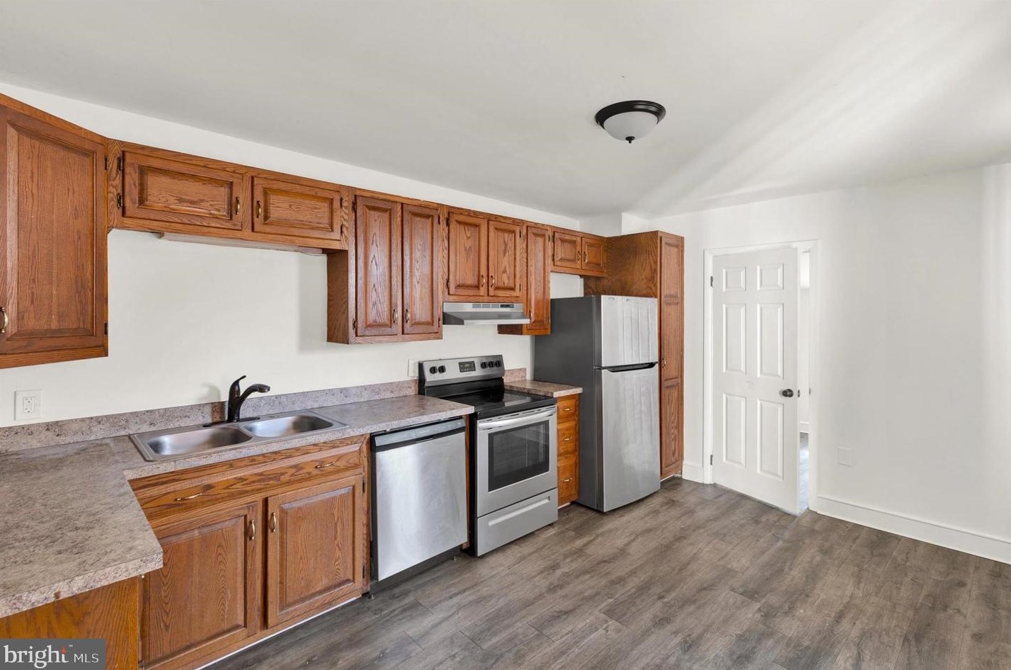 306 Perry St, Kinderhook PA  17512-1721 exterior
