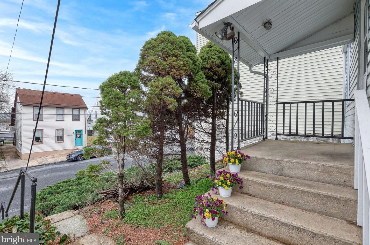 653 9th St, Kinderhook PA  17512-1802 exterior