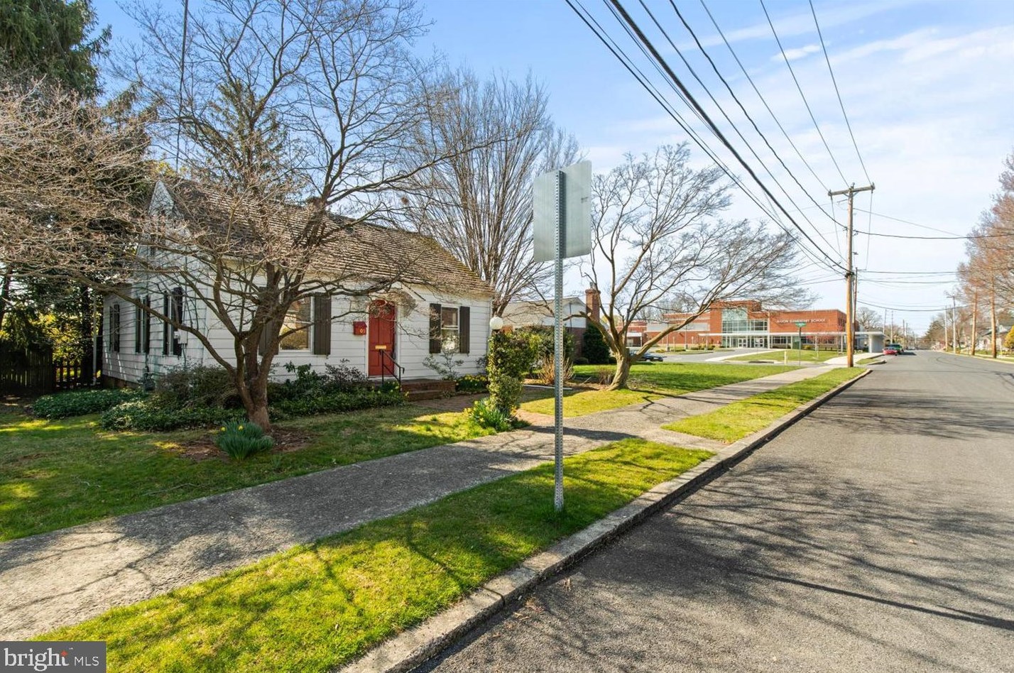 205 E Gramby St, Old Line, PA 17545