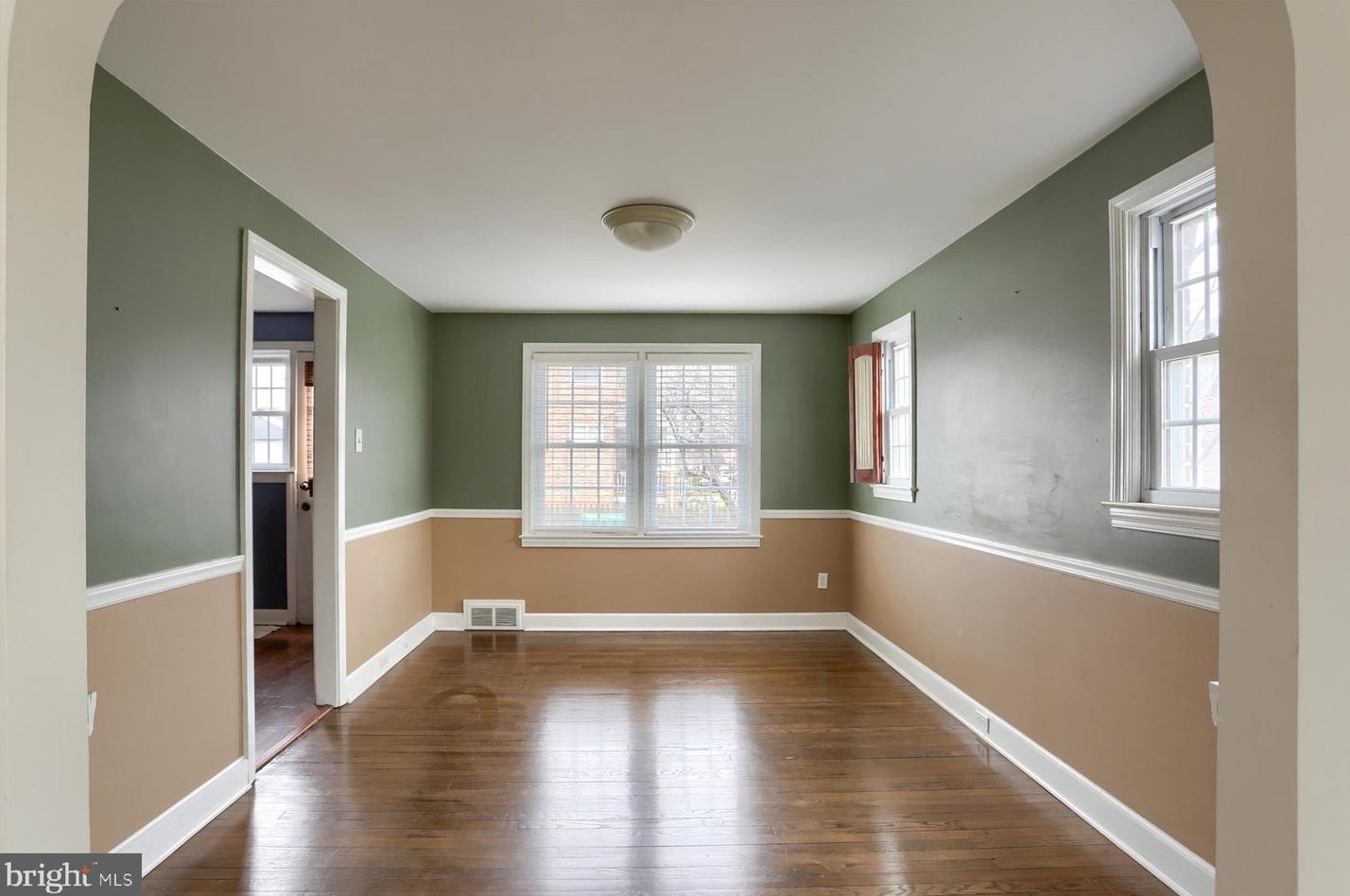 627 Marshall St, Lancaster PA  17602-2166 exterior