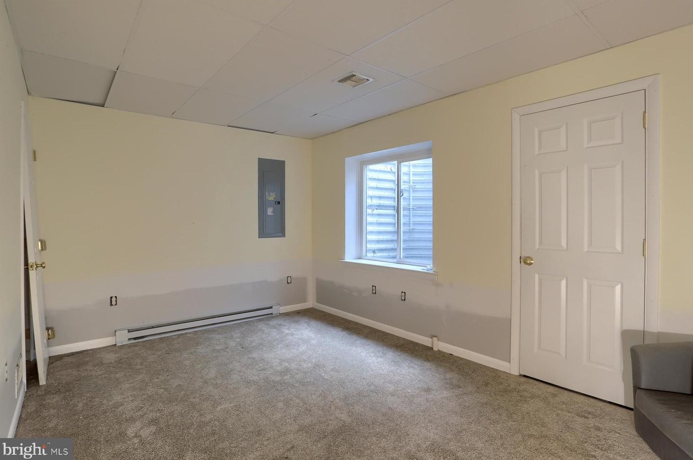 627 Main St, Ephrata PA  17522-1718 exterior