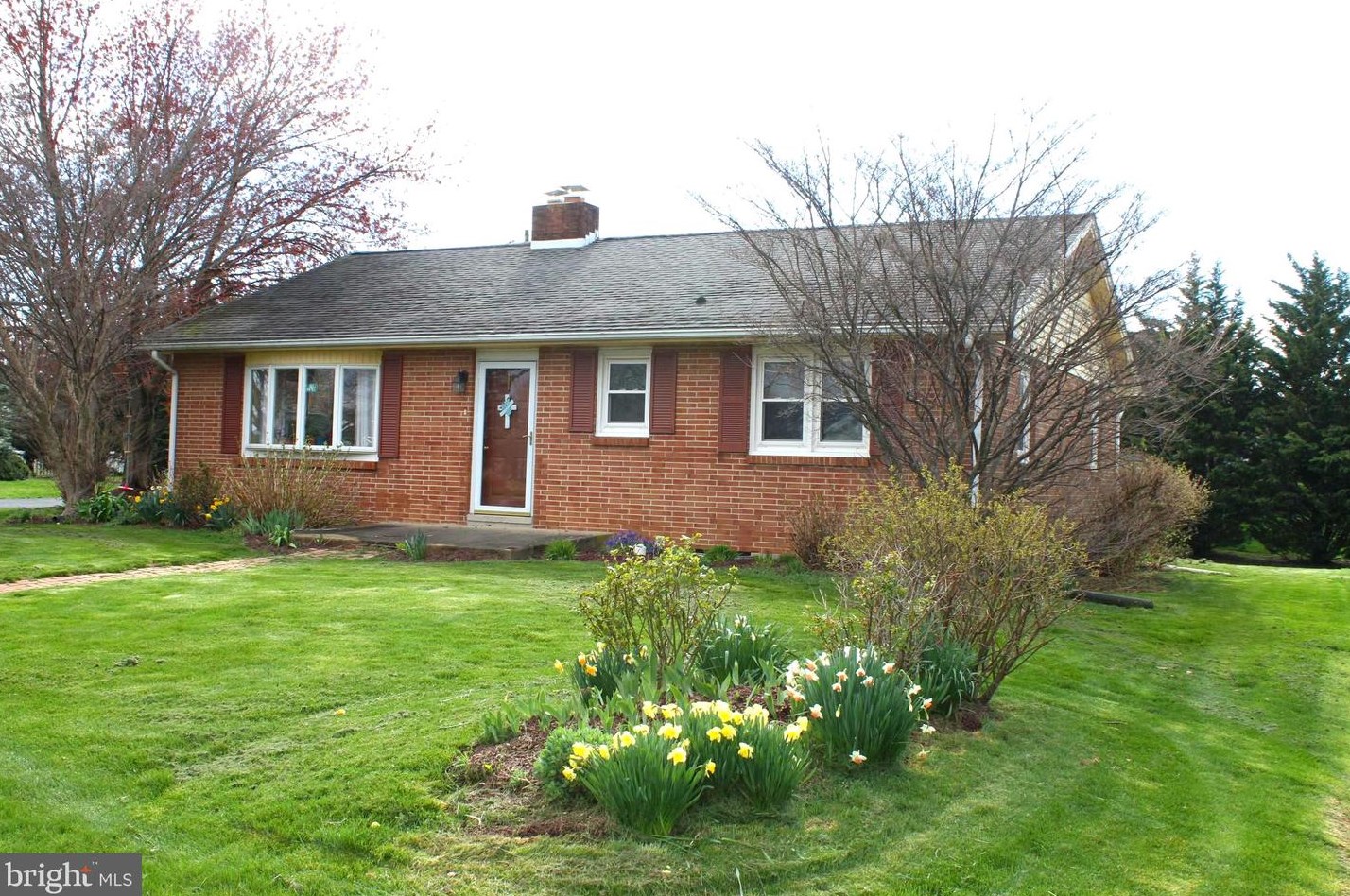 836 W View Ave, Old Line, PA 17545