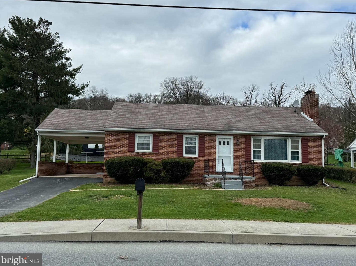 1411 Ironville Pike, Kinderhook, PA 17512