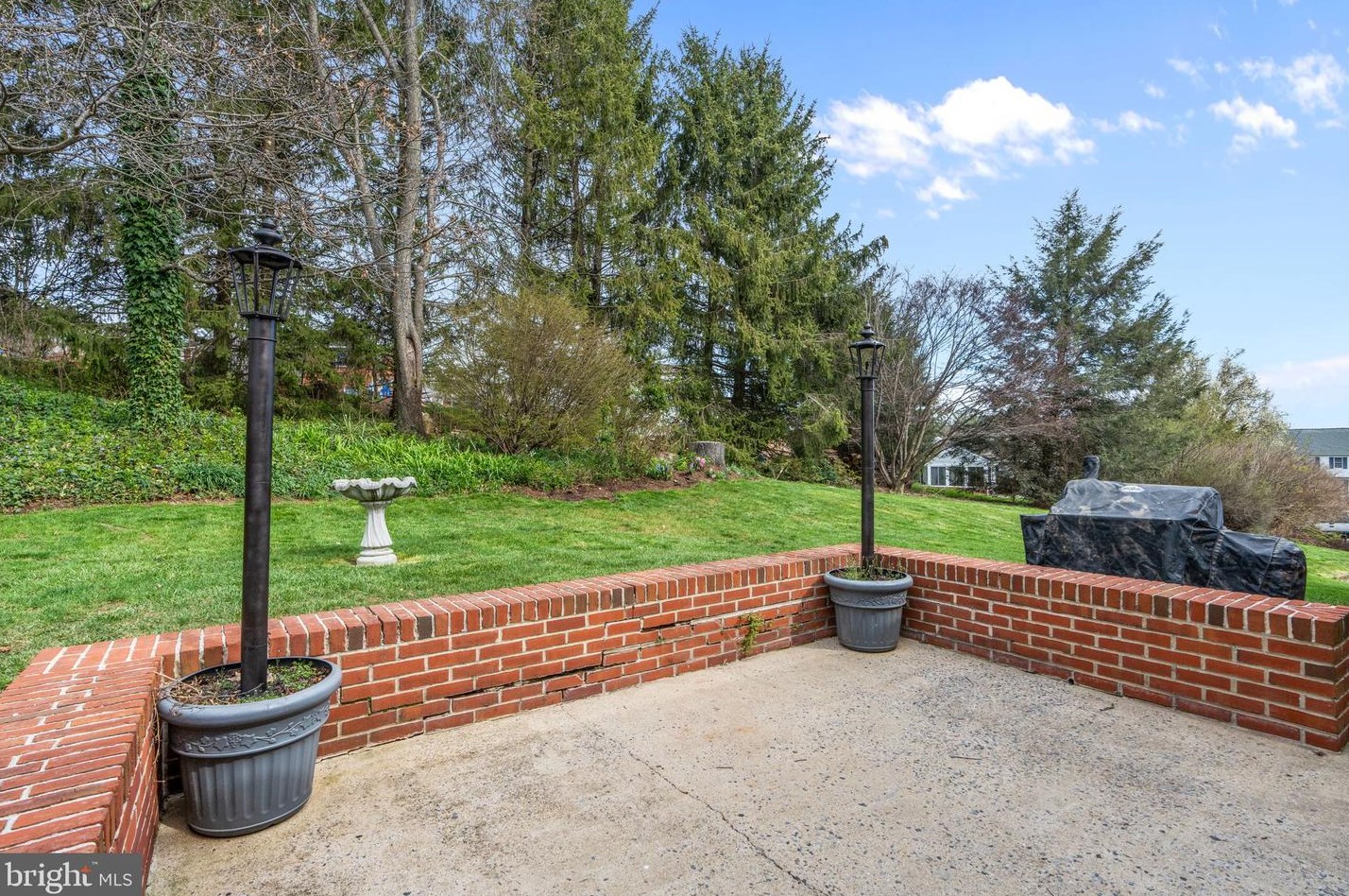 641 Lorraine Ave, Old Line PA  17545-9244 exterior