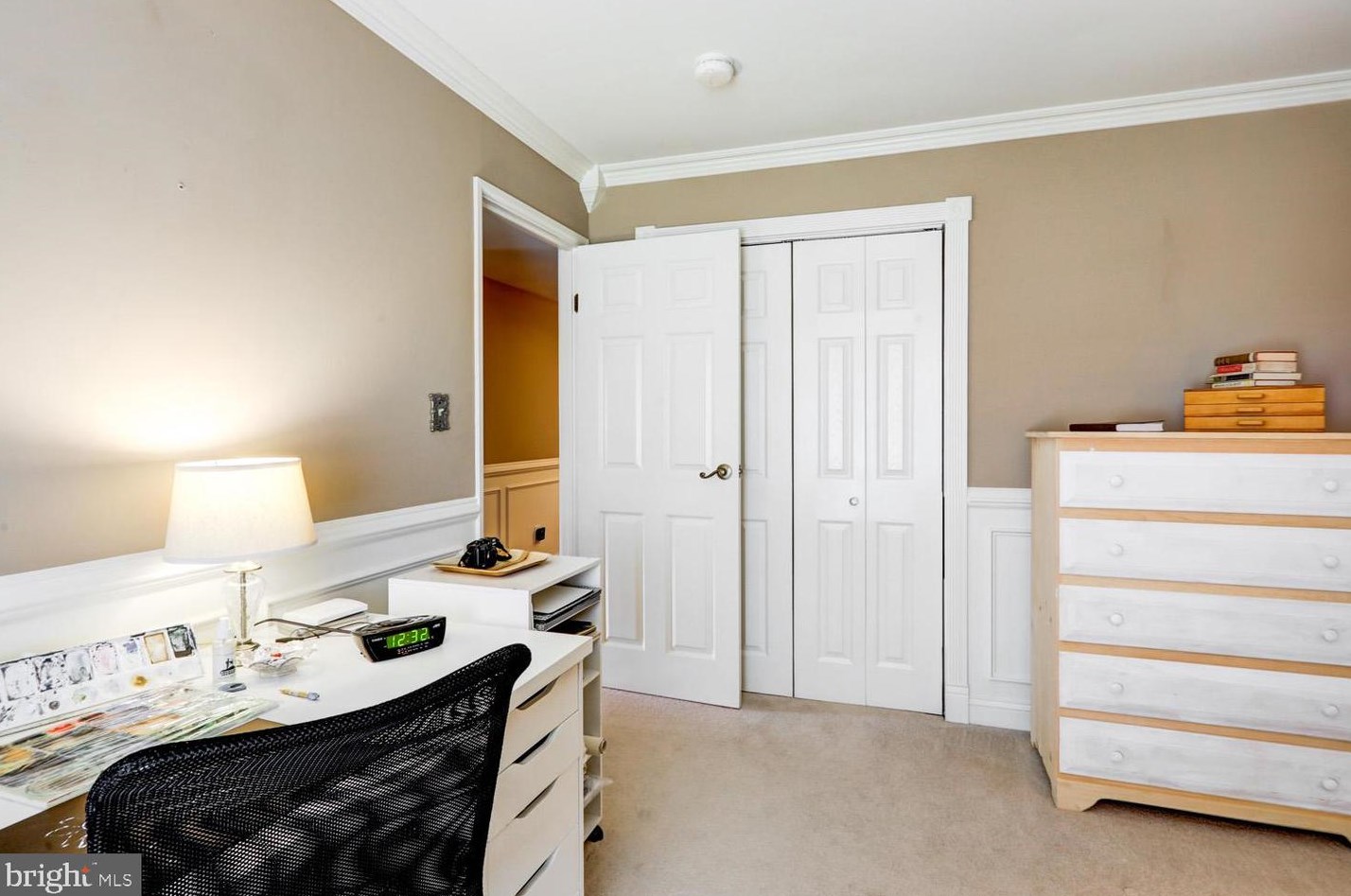 410 Valleybrook Dr, Lancaster PA  17601-4642 exterior