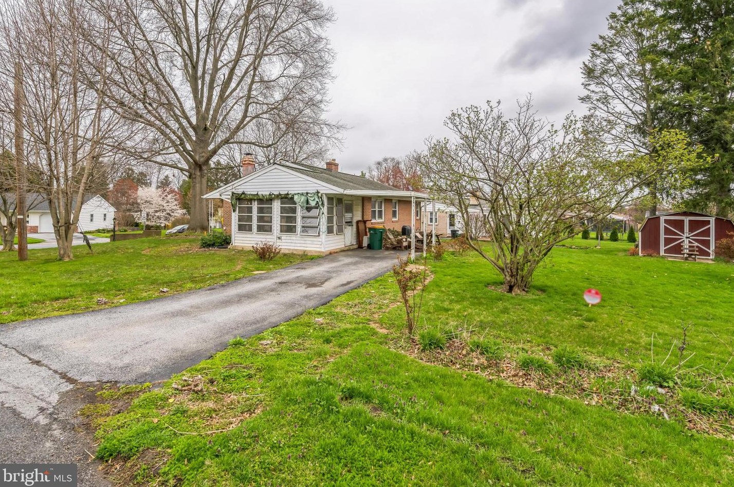 1836 Hemlock Rd, Lancaster, PA 17603