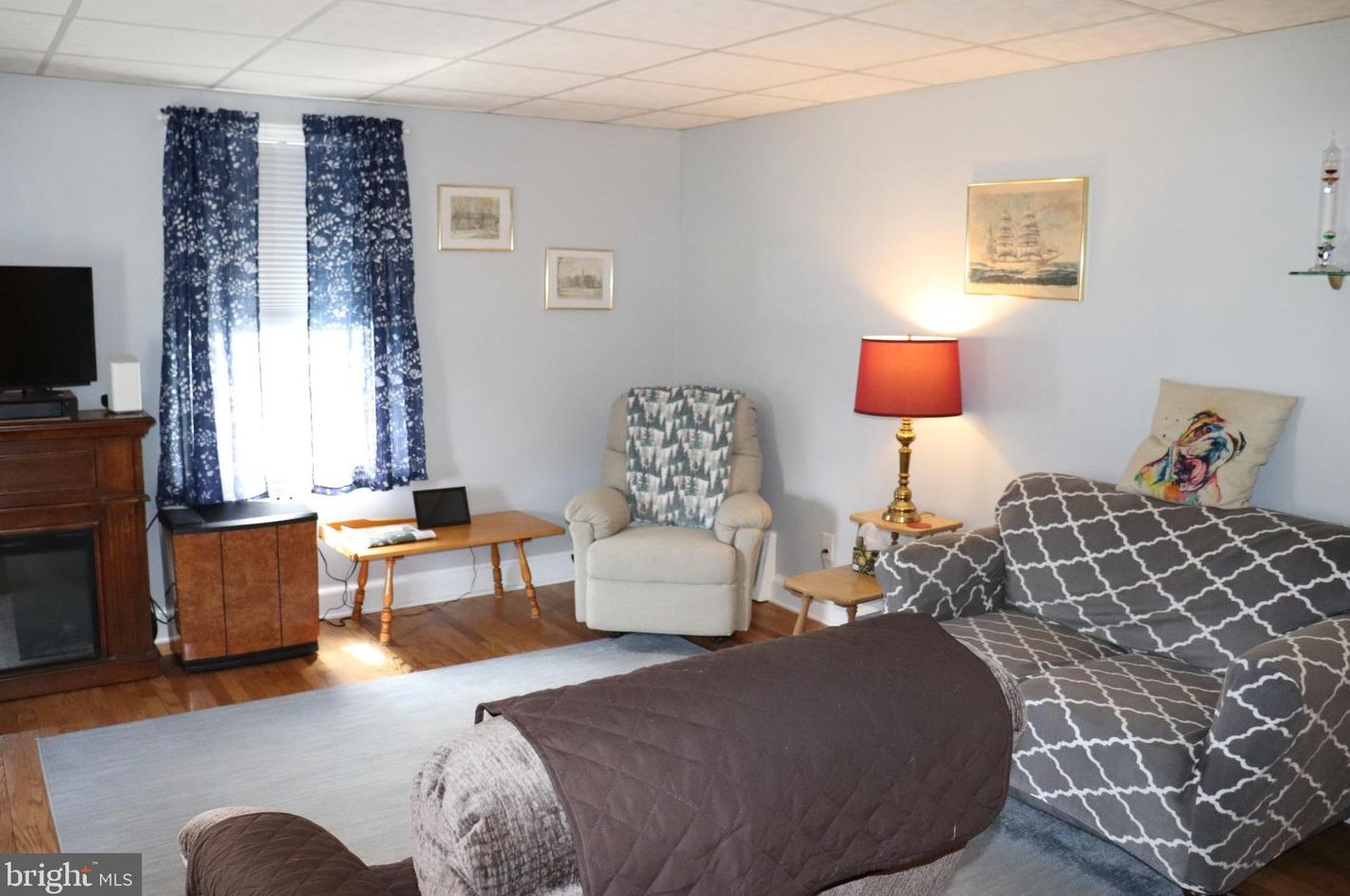 131 Old Mill Rd, Ephrata PA  17522-1810 exterior