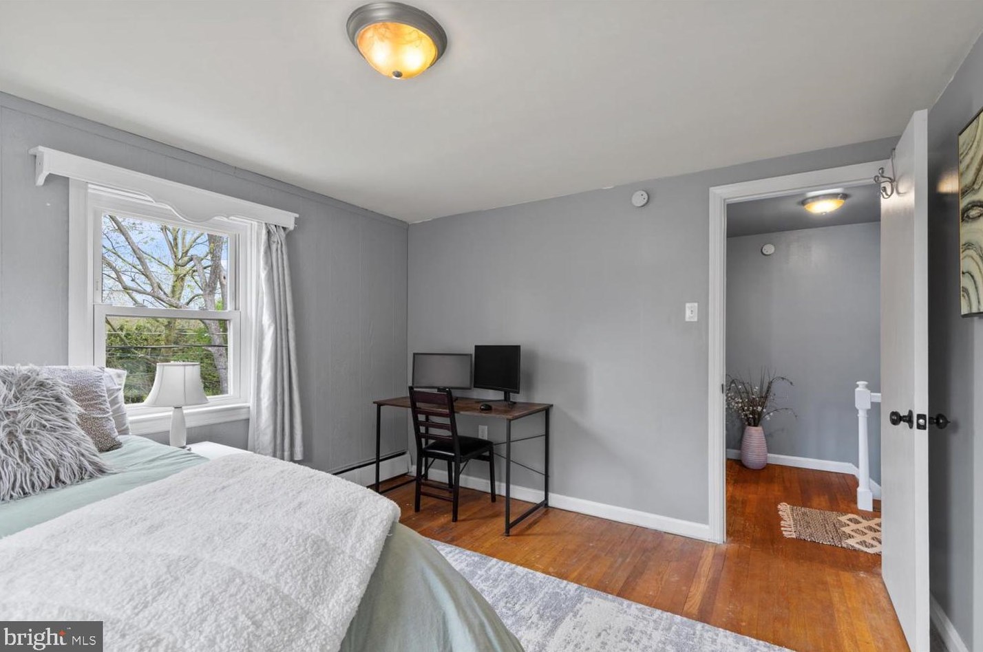 1021 Edgemoor Ct, Lancaster PA  17601-5131 exterior