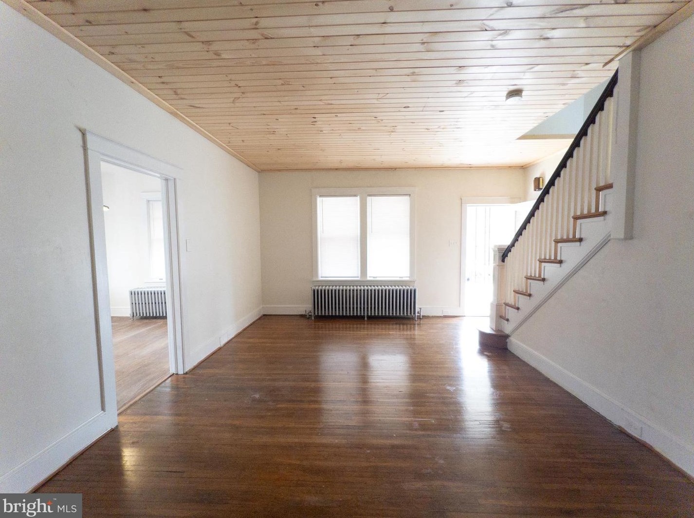 81 Pearl St, Lancaster PA  17603-3230 exterior