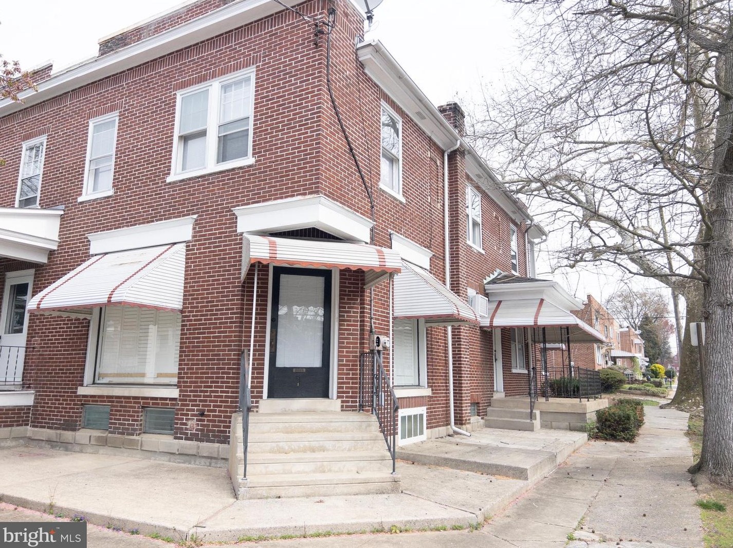 81 Pearl St, Lancaster PA  17603-3230 exterior