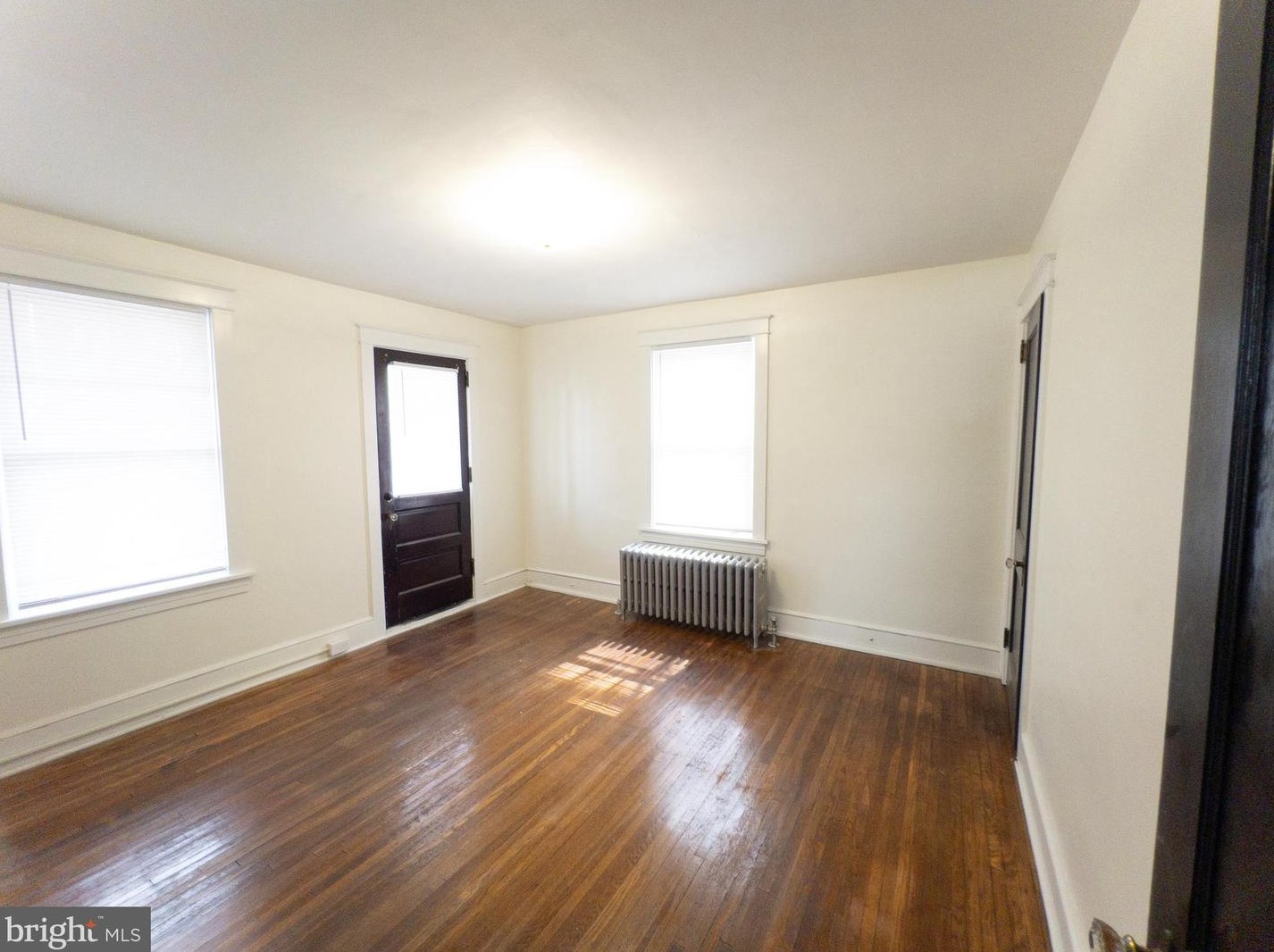 81 Pearl St, Lancaster PA  17603-3230 exterior