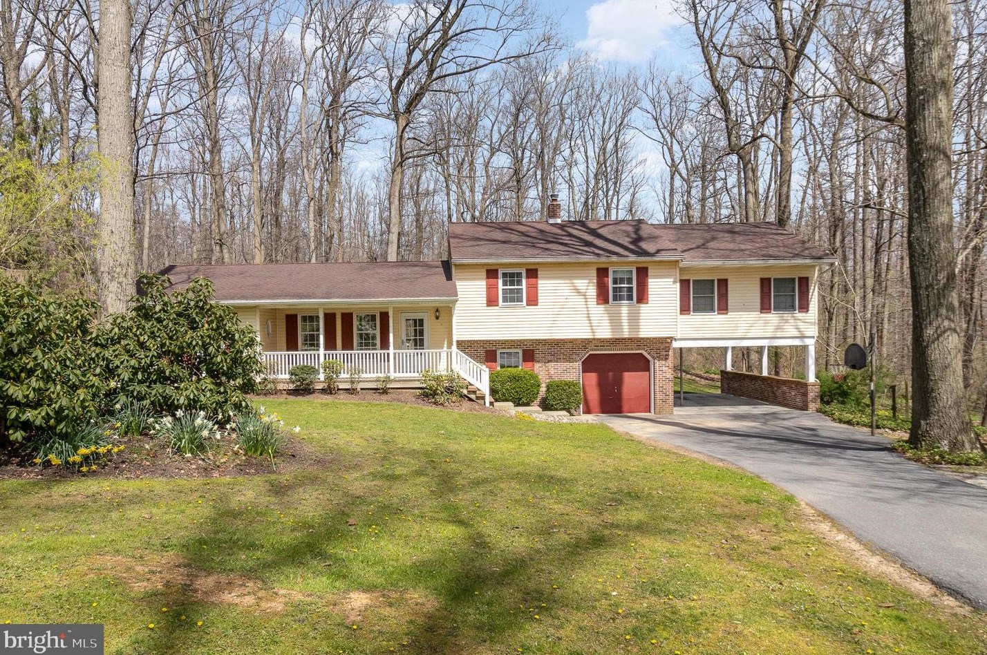 22 Echo Valley Dr, Smithville, PA 17560