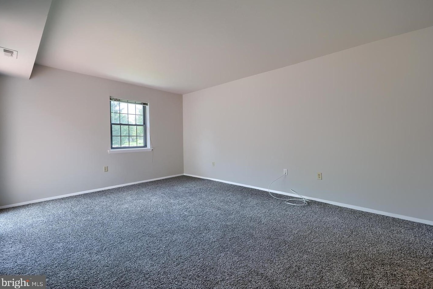 146 Valleybrook Dr, Lancaster PA  17601-4619 exterior