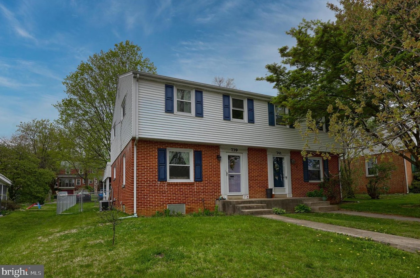739 Emerald Dr, Lancaster, PA 17603