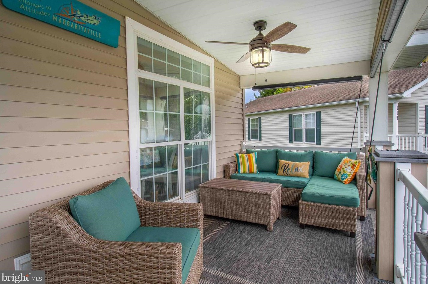 119 Summers Dr, Lancaster PA  17601-5860 exterior