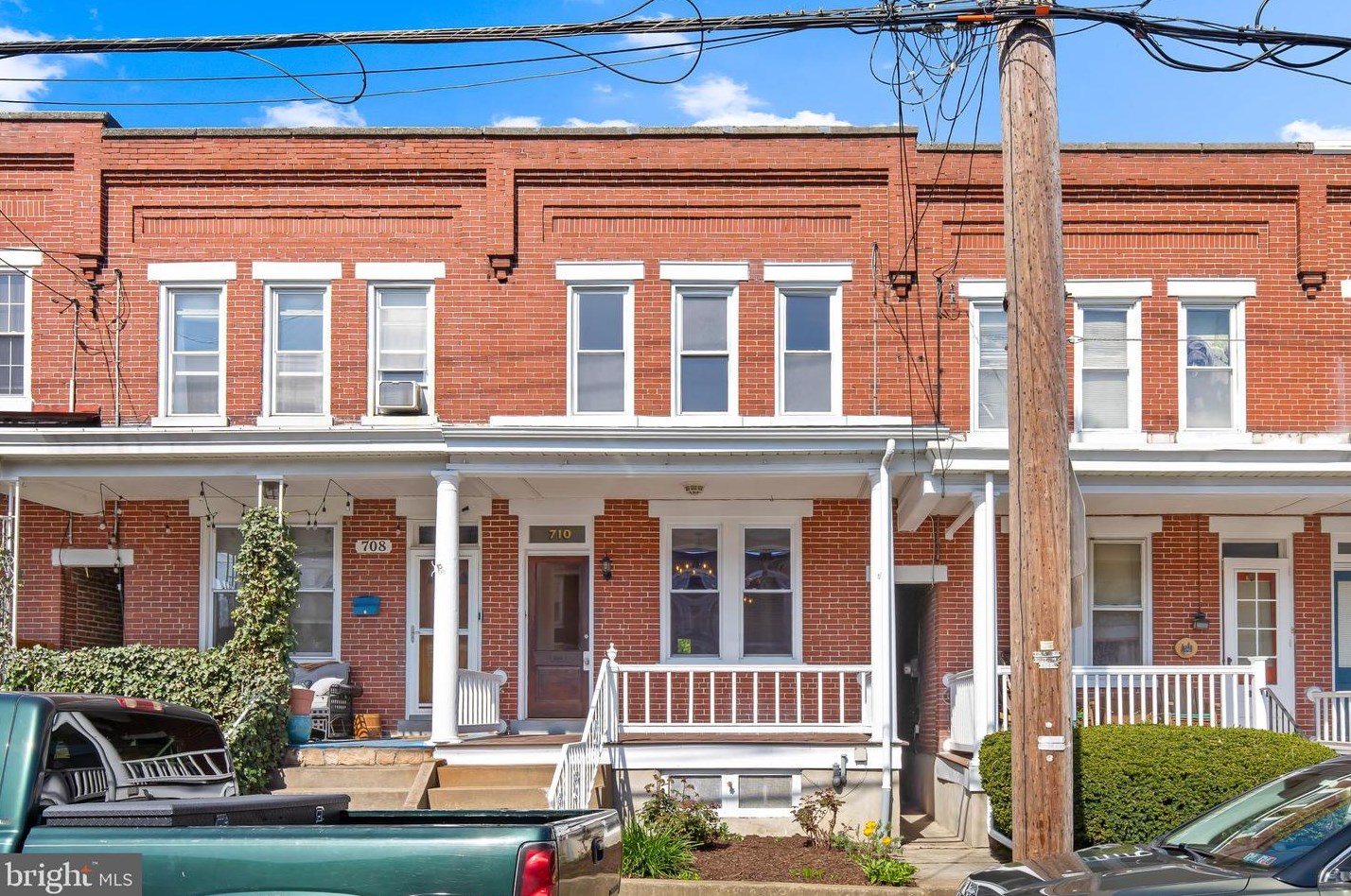710 Pine St, Lancaster, PA 17603-2826