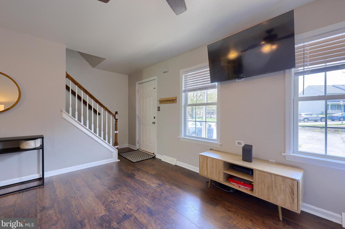 839 Knl Dr, Mount Joy PA  17552-9417 exterior