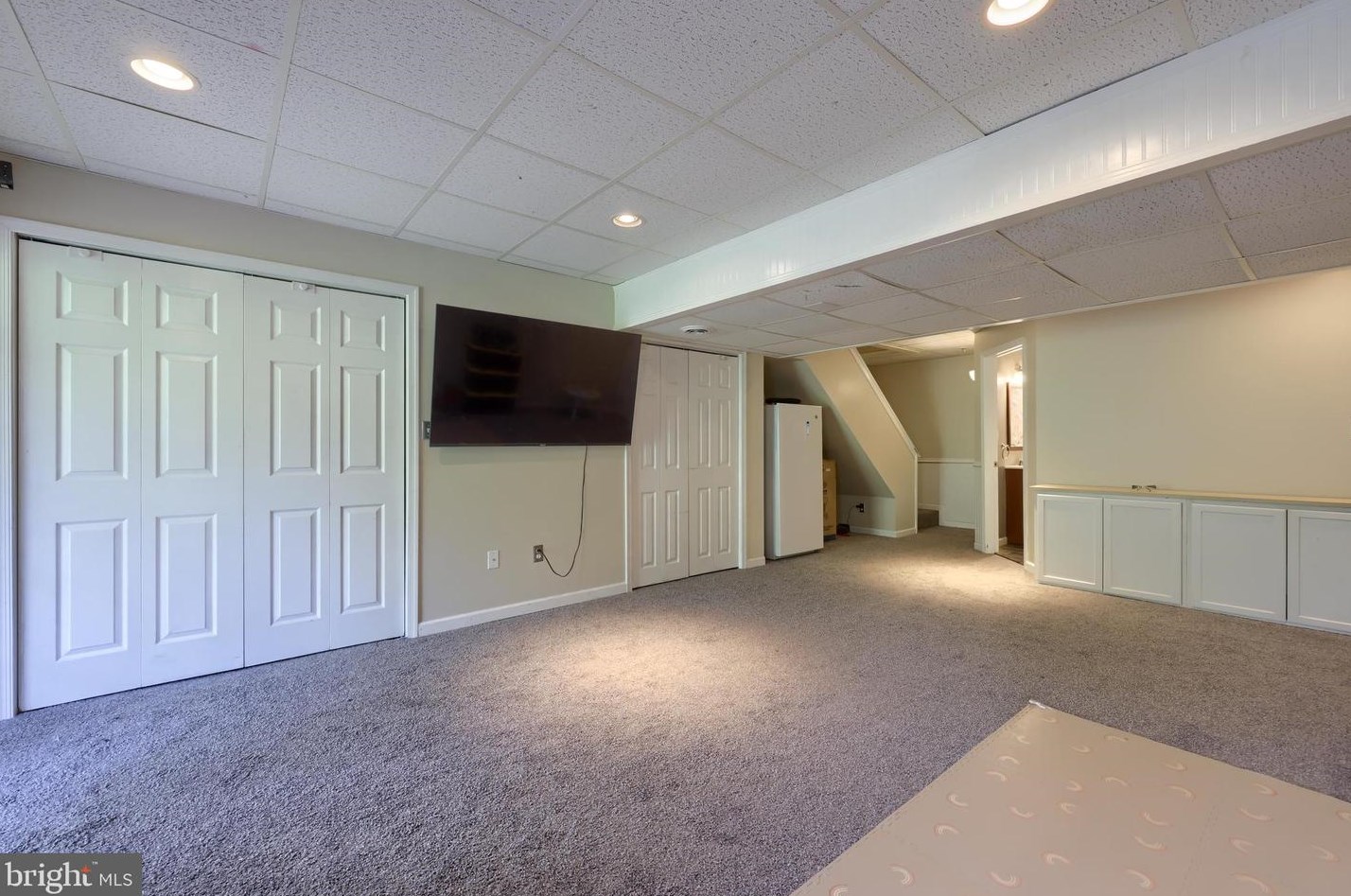 839 Knl Dr, Mount Joy PA  17552-9417 exterior