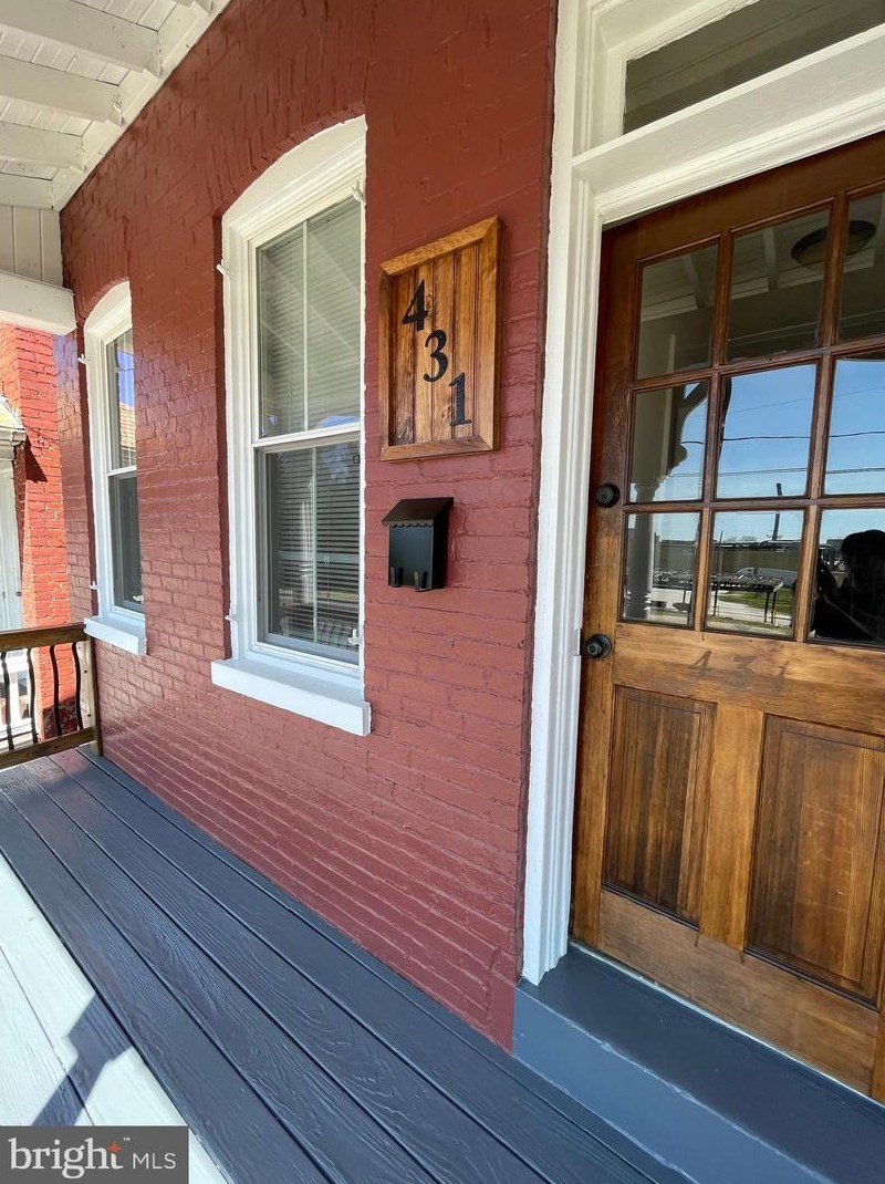 431 3rd St, Kinderhook PA  17512-1139 exterior