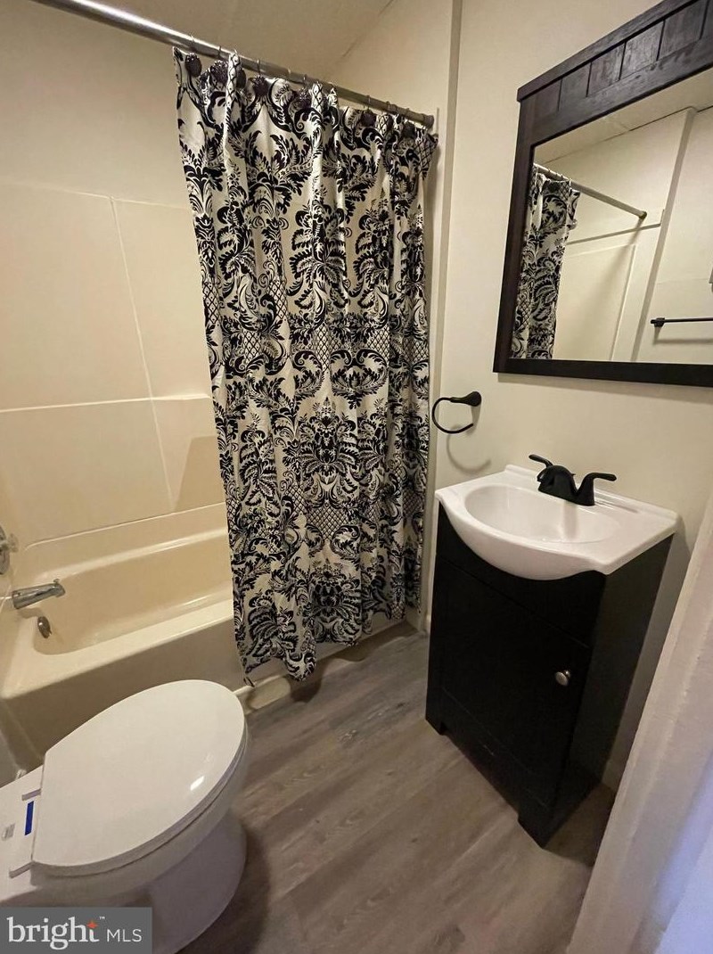 431 3rd St, Kinderhook PA  17512-1139 exterior