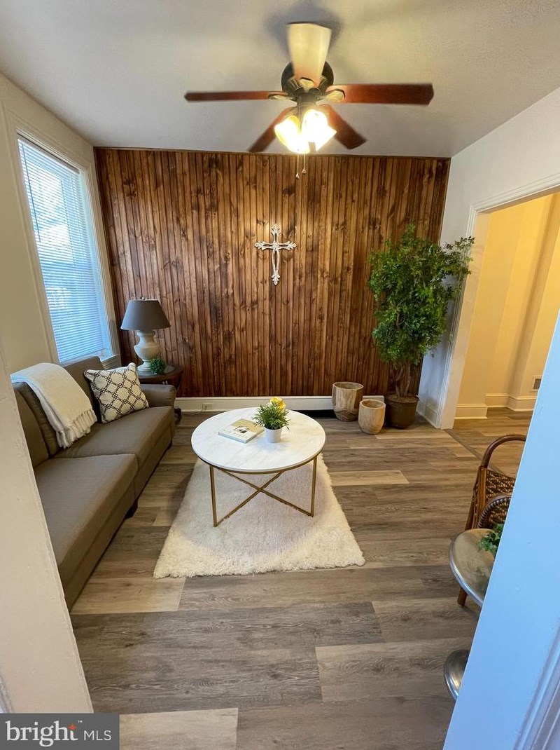 431 3rd St, Kinderhook PA  17512-1139 exterior