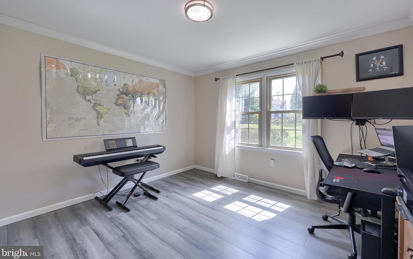 114 Pebble Run, Lancaster PA  17602-1373 exterior