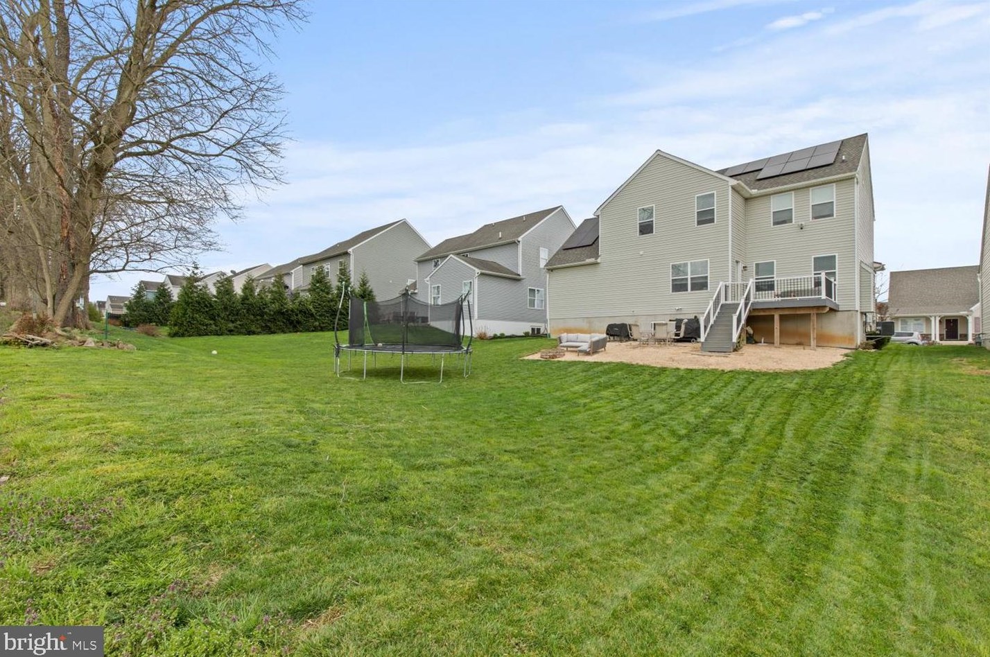 42 Honeysuckle Dr, Marietta PA 17547-8502 exterior