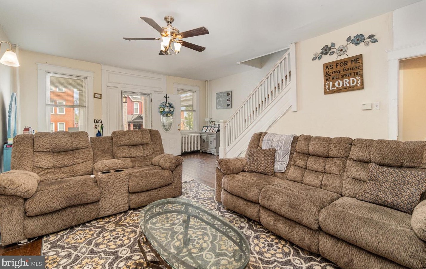 542 Orange St, Lancaster PA  17603-3669 exterior