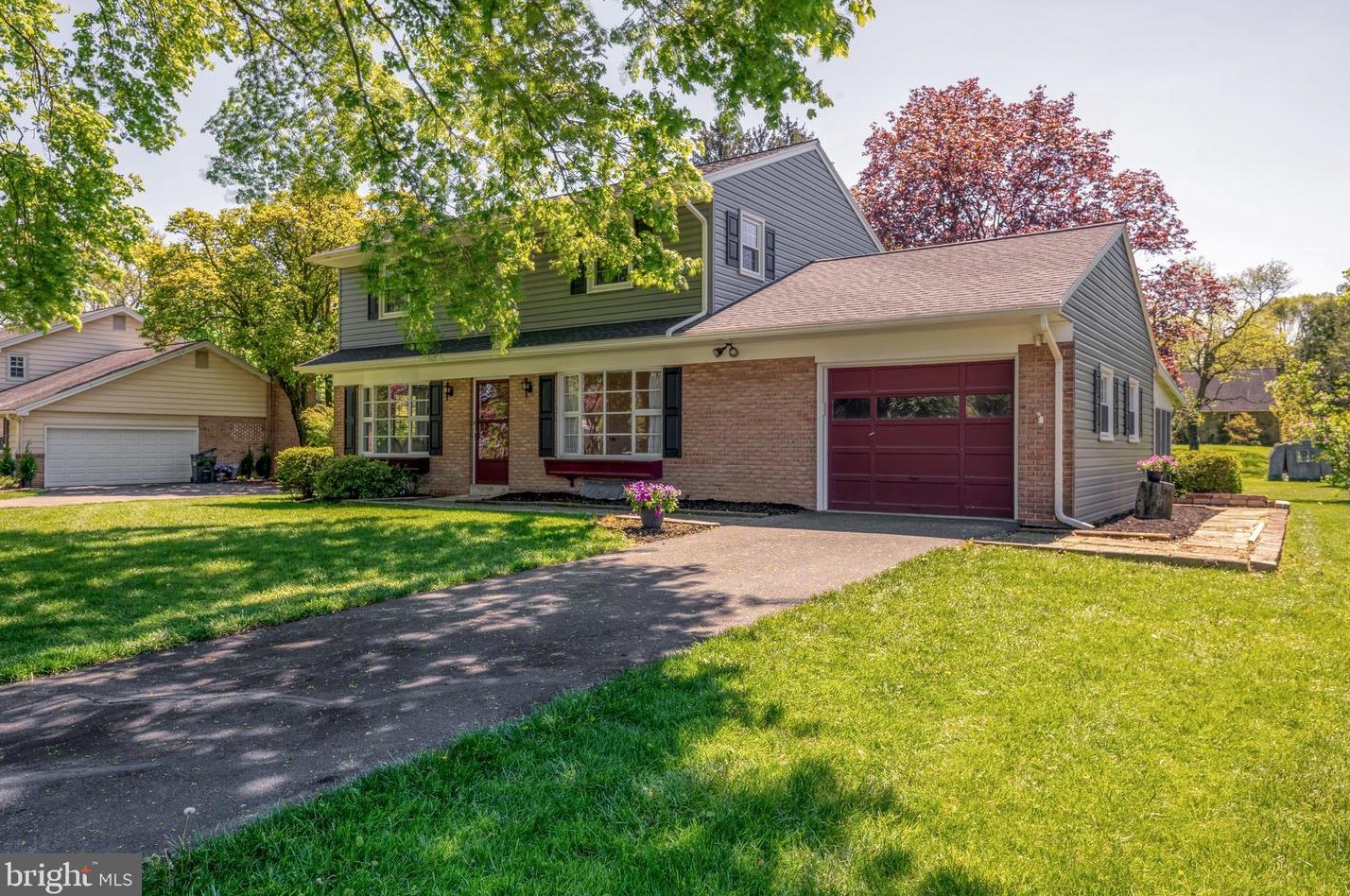 2034 Robindale Ave, Lancaster, PA 17601