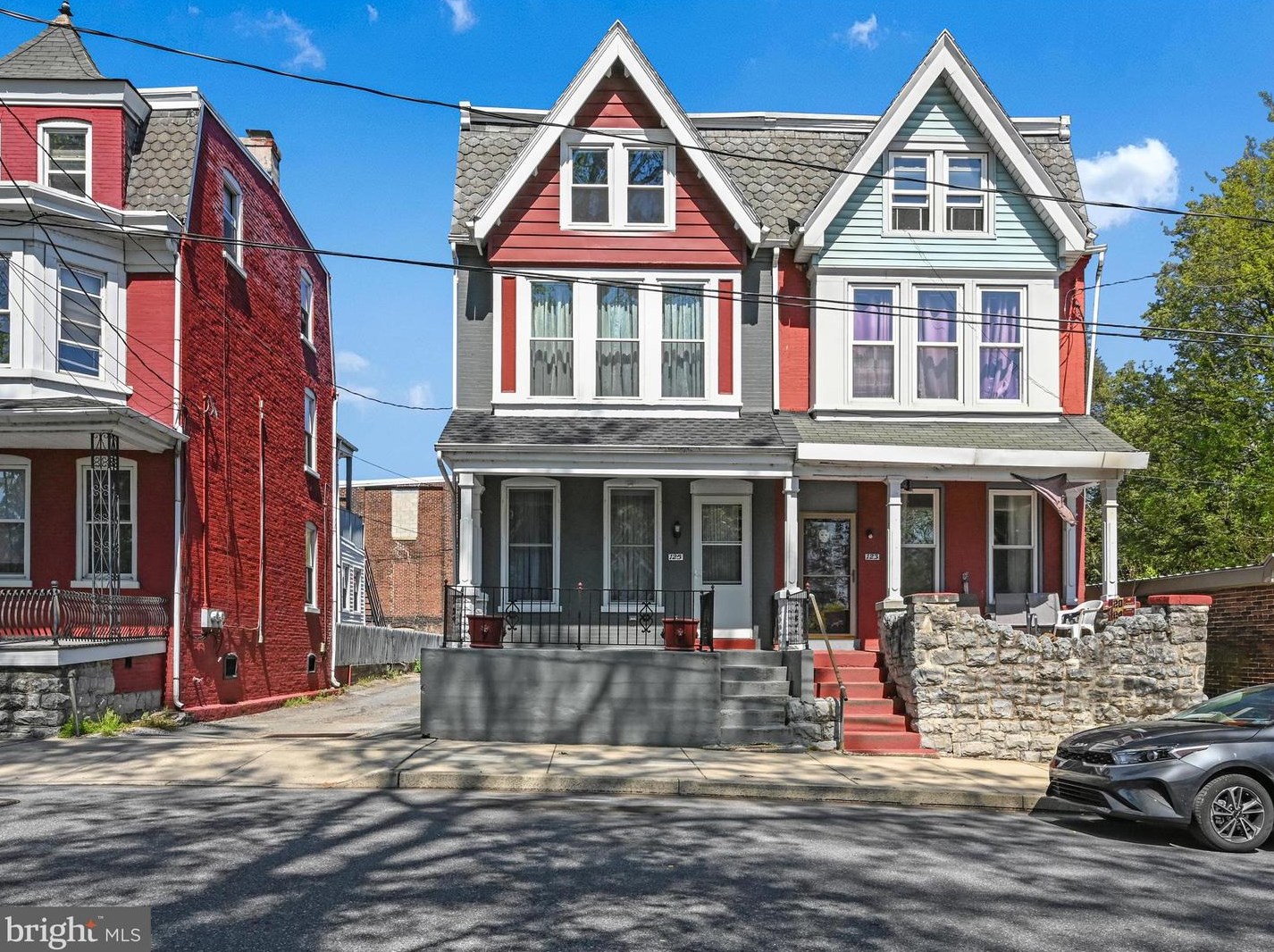 125 N 2nd St, Kinderhook, PA 17512