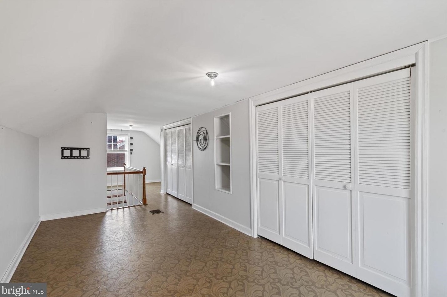 220 Penn Ave, Ephrata PA  17522-1730 exterior