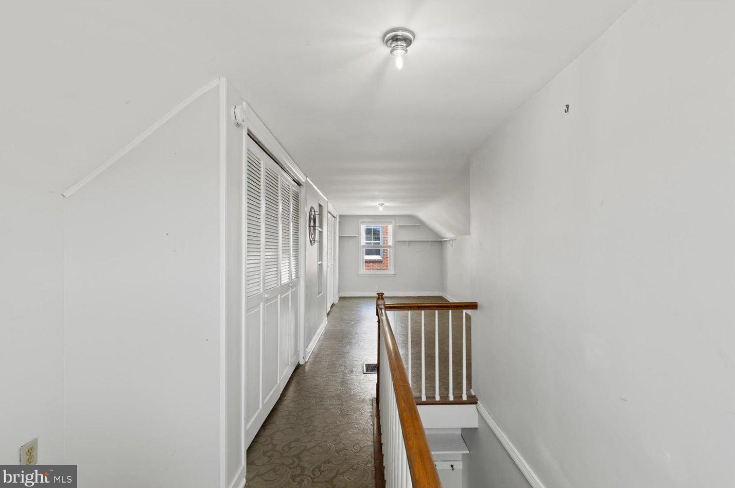 220 Penn Ave, Ephrata PA  17522-1730 exterior