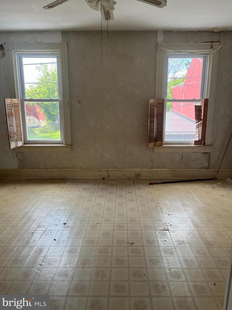 535 Howard Ave, Lancaster, PA 17602