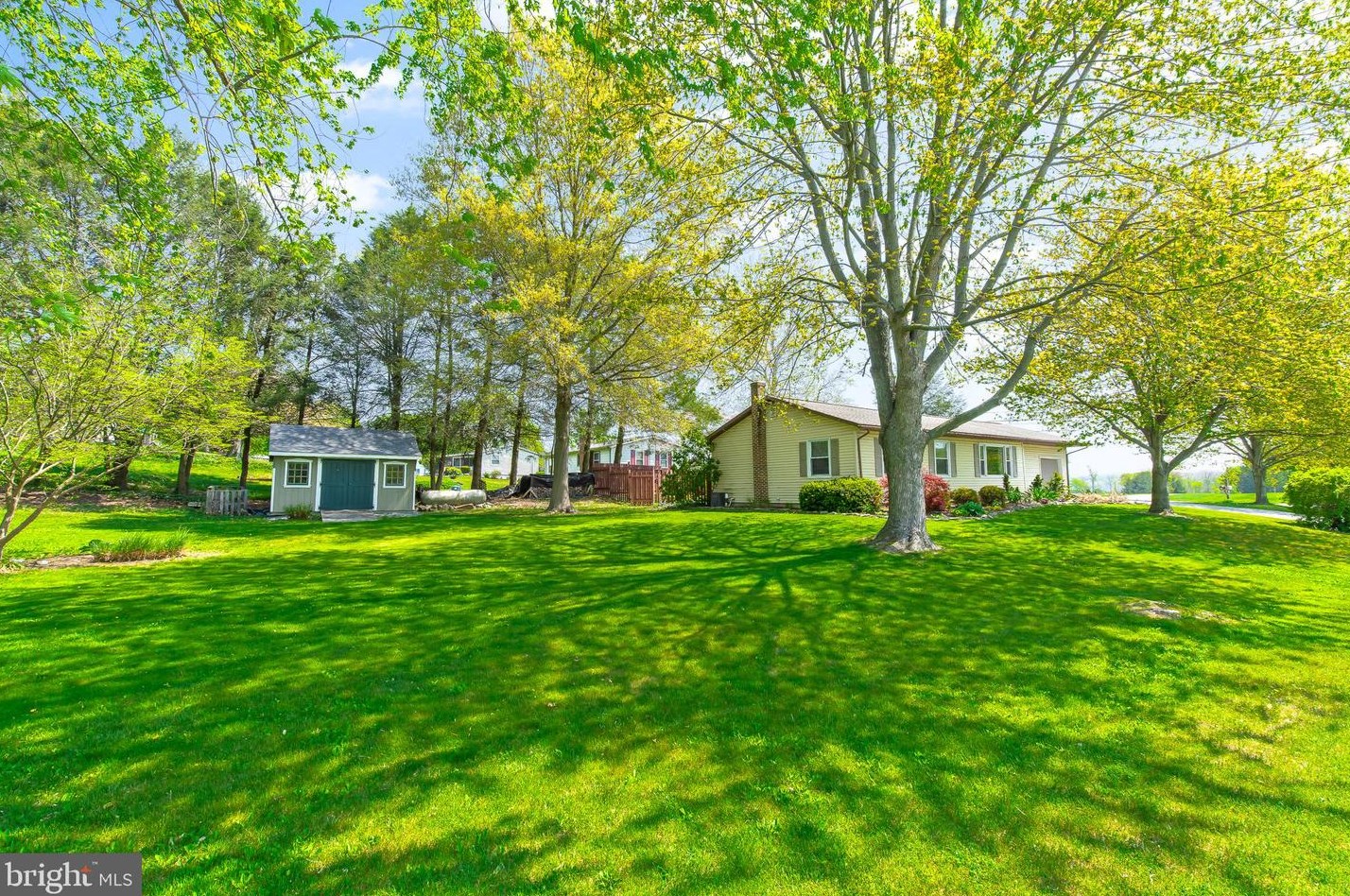 2307 Scenic Dr, Old Line PA  17545-9507 exterior