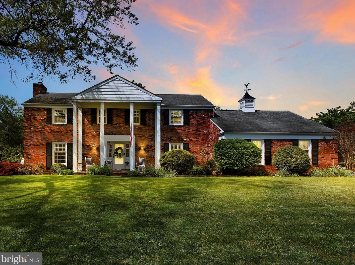 1349 Country Club Dr, Lancaster PA  17601-5209 exterior