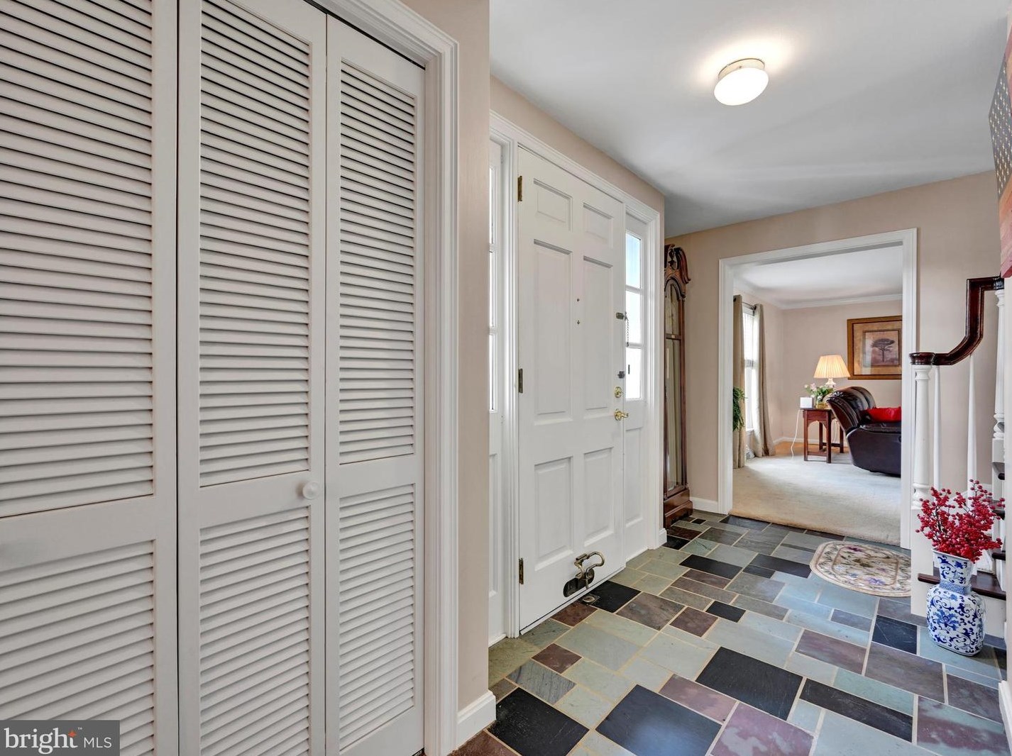 1349 Country Club Dr, Lancaster PA  17601-5209 exterior