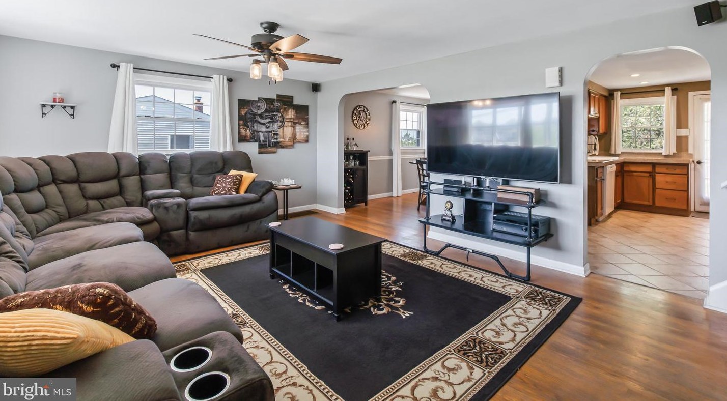 918 Centerville Rd, Lancaster PA  17601-1416 exterior