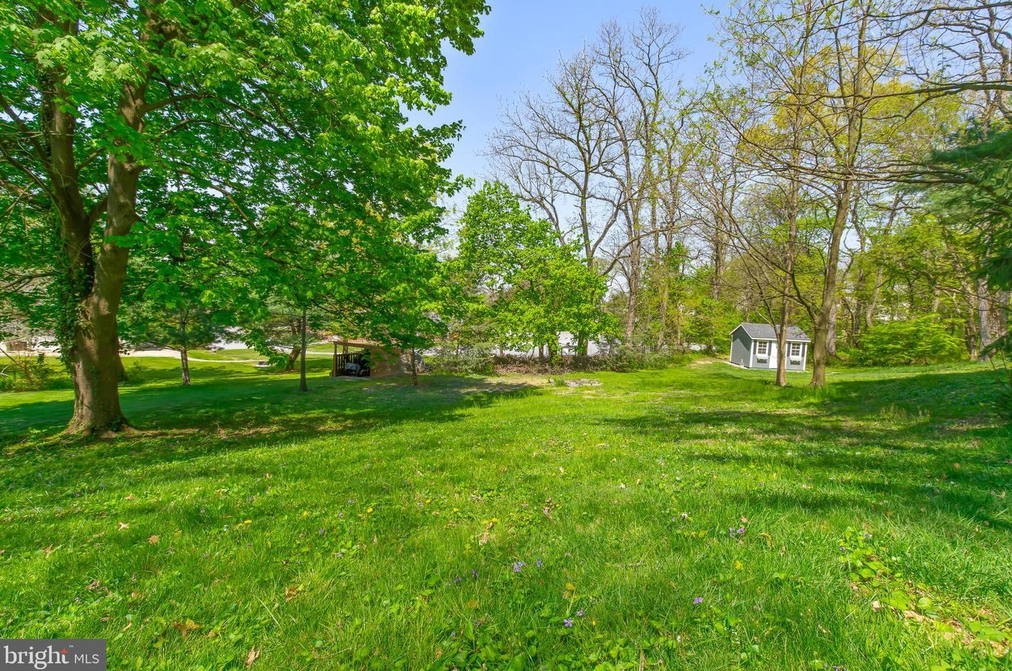 918 Centerville Rd, Lancaster PA  17601-1416 exterior