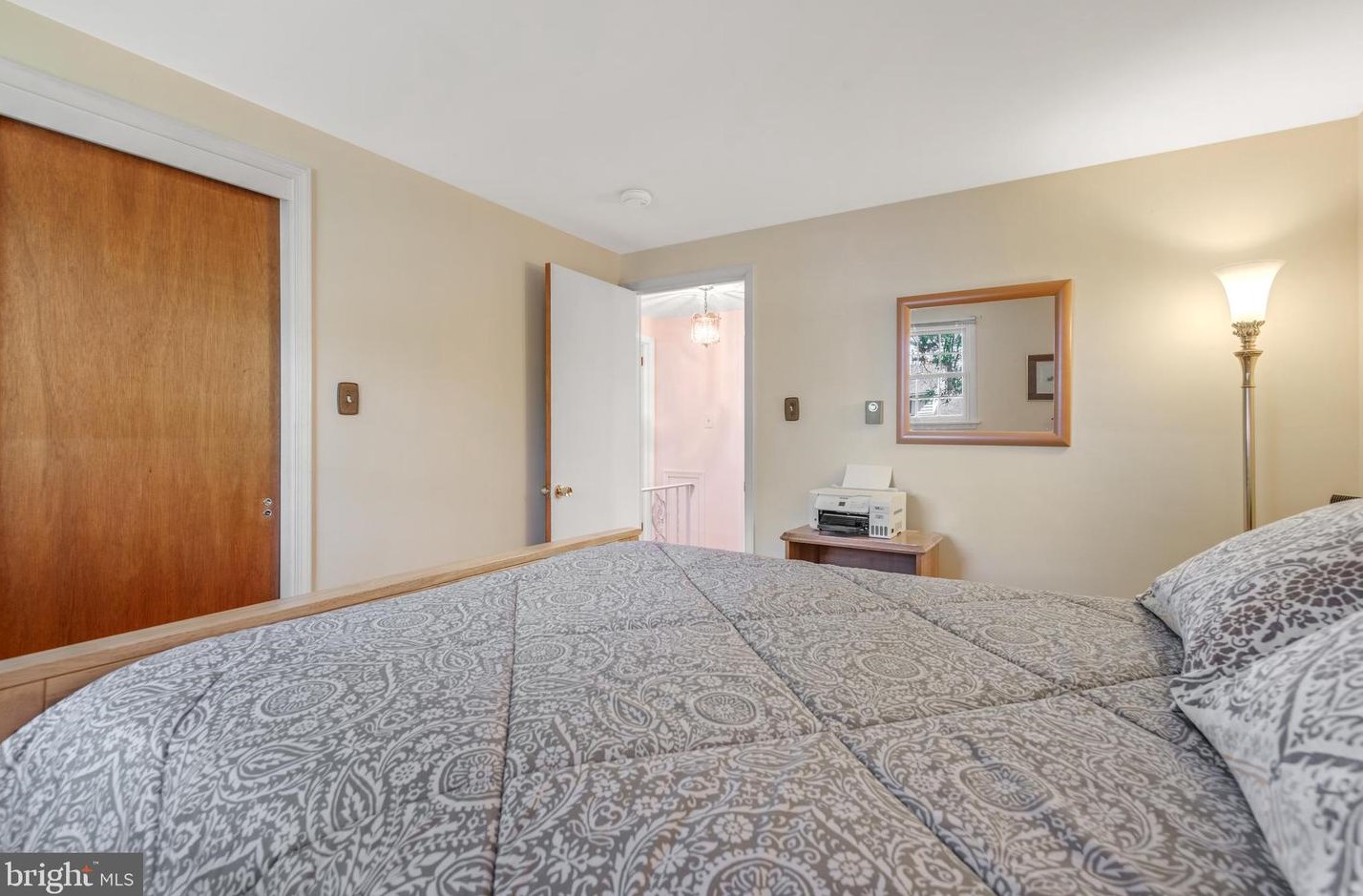 2025 Northbrook Dr, Lancaster PA 17601-4918 exterior