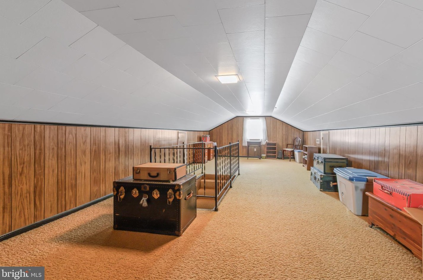 1618 Stony Battery Rd, Lancaster PA  17601-1282 exterior