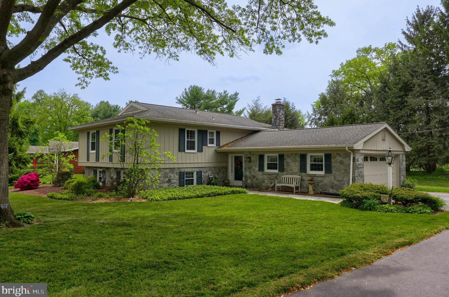 3293 Randy Rd, Lancaster, PA 17601
