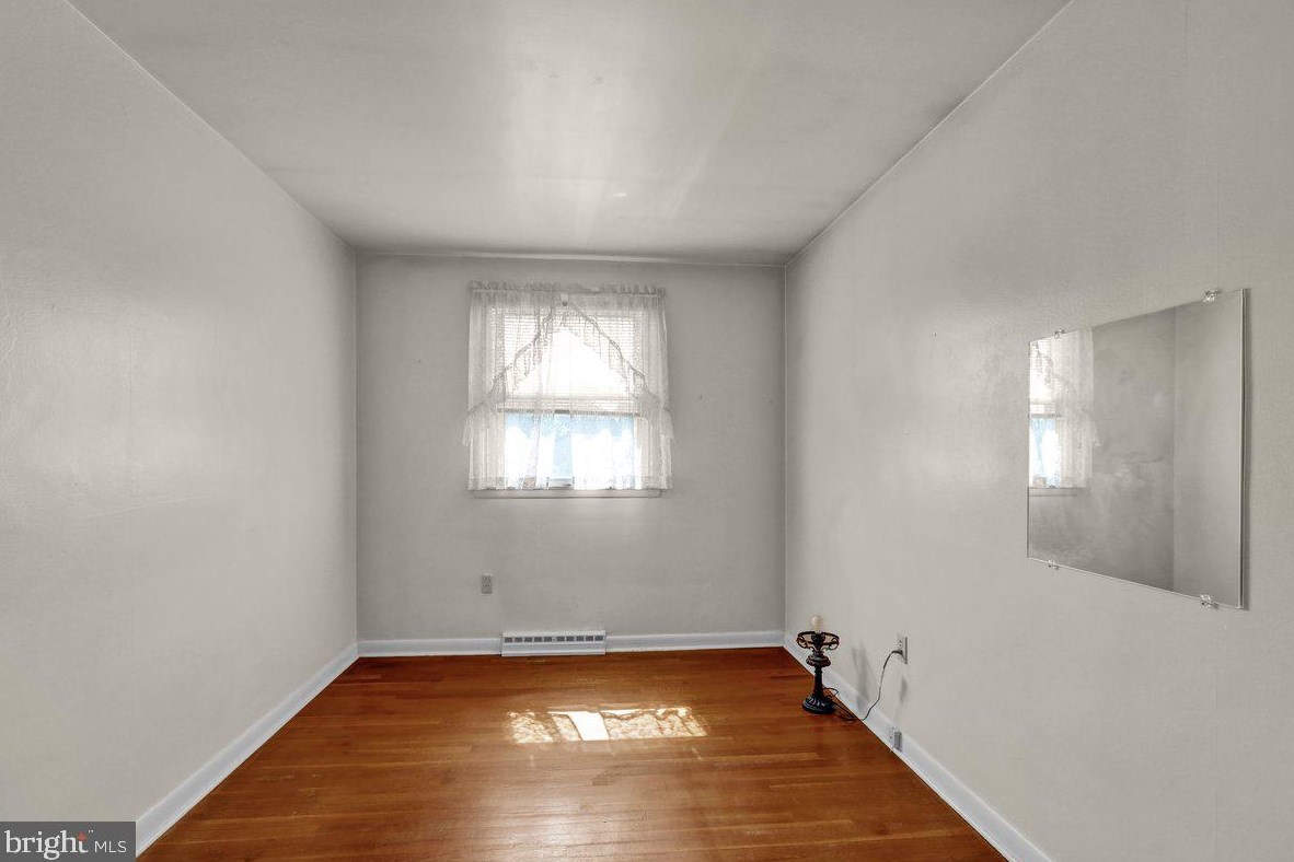 51 Gln Oaks Dr, Lancaster PA  17603-6445 exterior